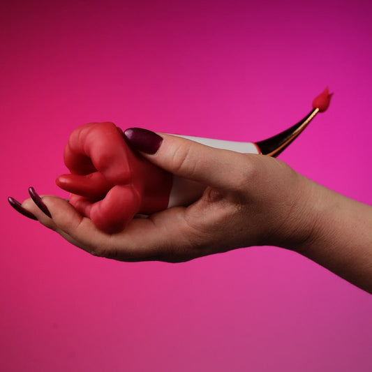 Tulip Kisses – Clitoral Stimulator on a pink studio backdrop