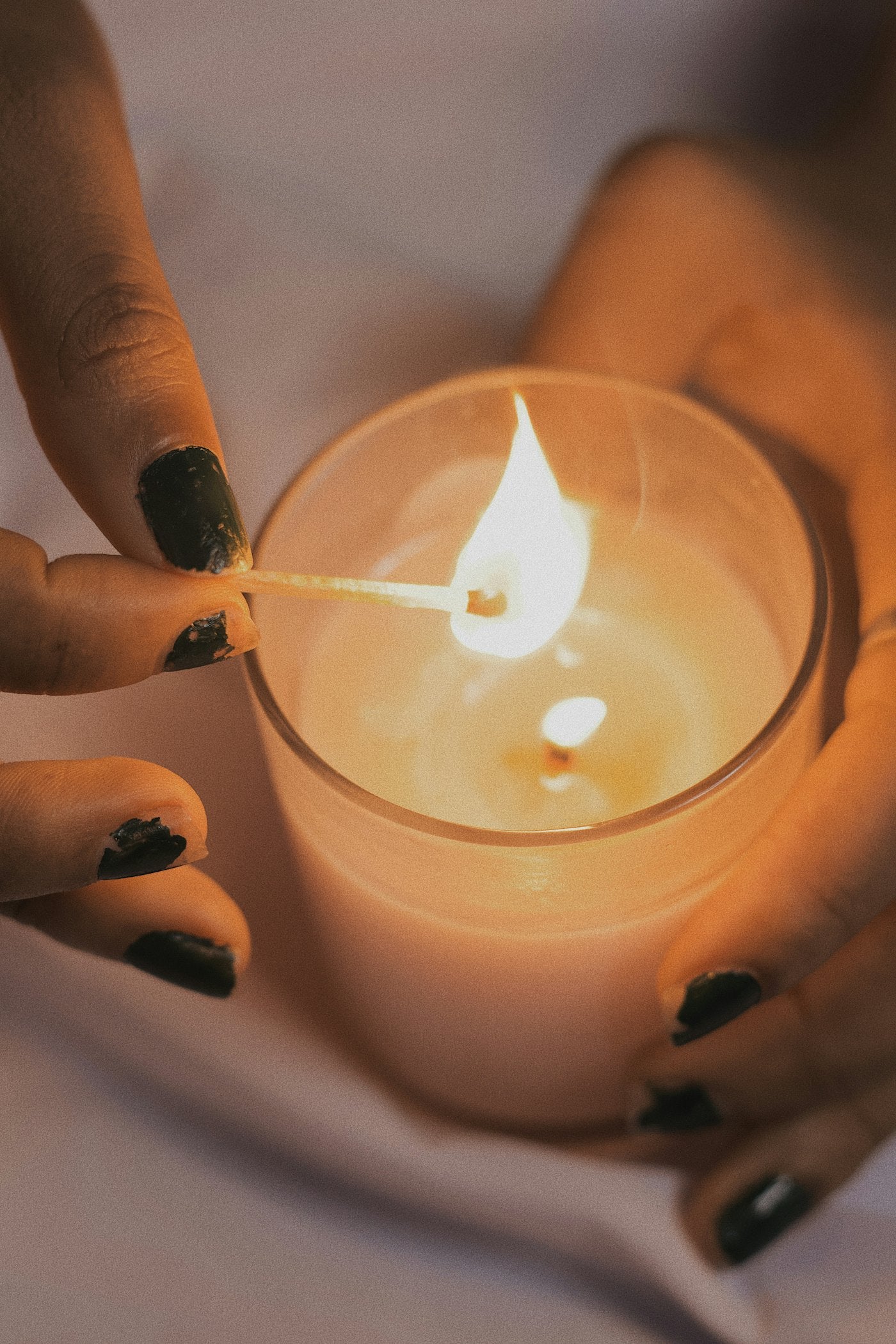 Russian Queen coconut wax massage candle